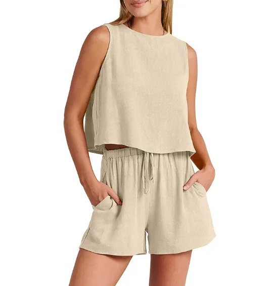 Single-coloured, minimalist, casual set in European style. Tie trousers are versatile and fashionable